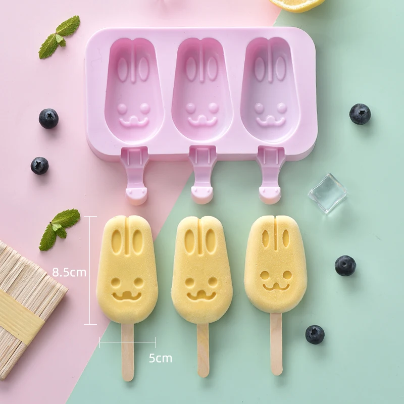 Kawaii Cartoon KT Shape Silicone Ice Cream Mold with cover Ice Tray Popsicle Homemade DIY Tool with sticks DIY Baking Tools