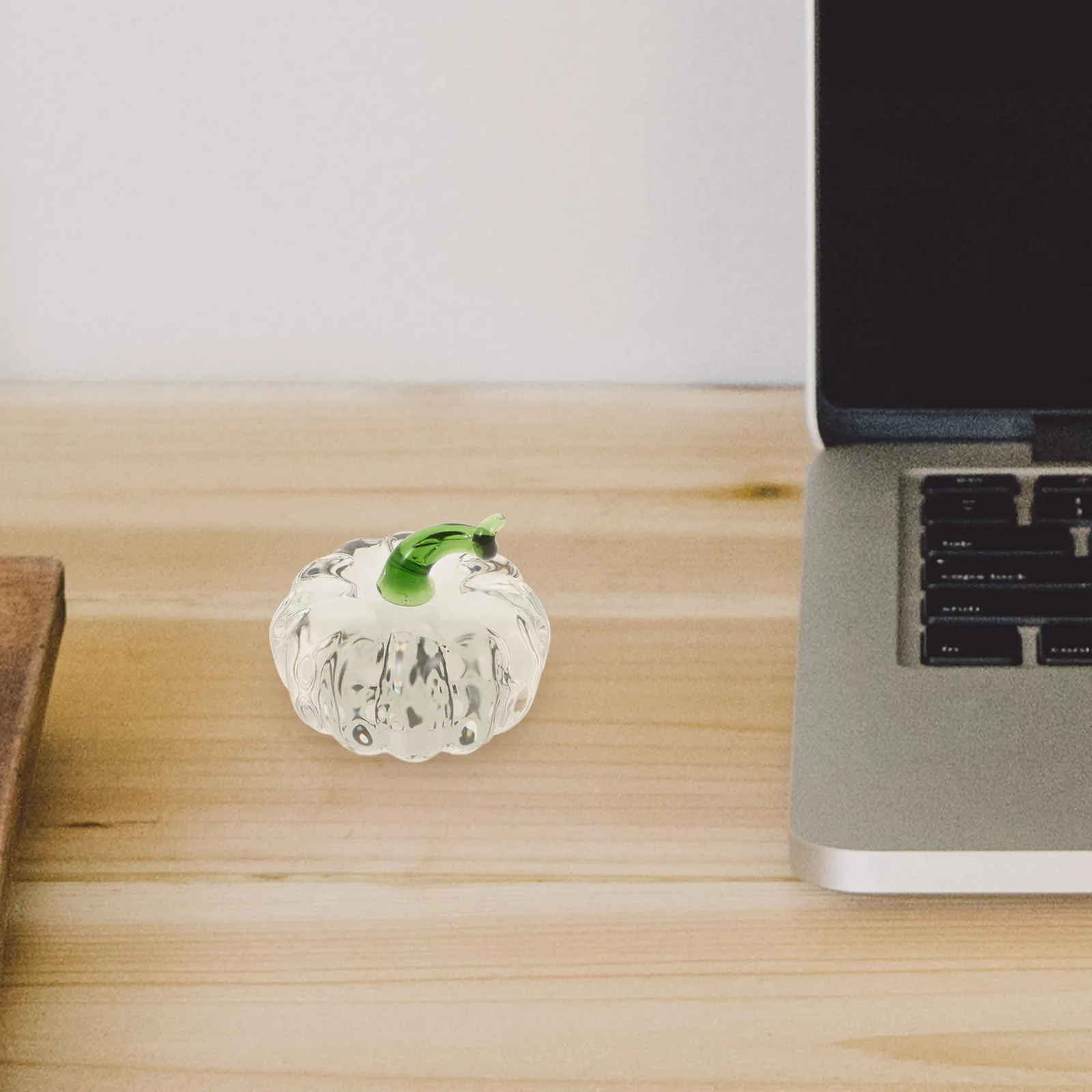 

Delicate Crystal Pumpkin Adornment Natural Touch Interior Space Refreshing Comfortable Halloween Home Decor Mini Pumpkins