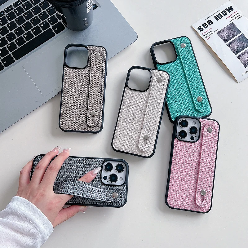 

Grass Mat Pattern Suitable for iPhone 17 Phone Case 16promax Wrist Strap 15pro Stand 14 All Inclusive Anti Fall Protection Cover