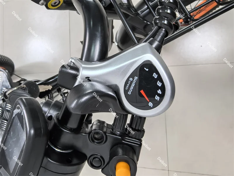 750W Familien-Elektrofahrrad 2-Sitzer Fatbike Elektrofahrrad mit 3 Rädern Abnehmbarer Akku Elektro-Dreirad für Erwachsene mit Beifahrern – Detail 9