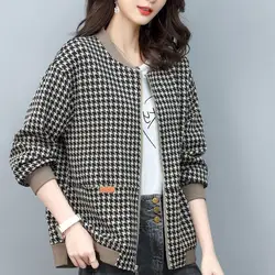 Plush and Thickened Mother's Clothing Spring Coat Stylish and High-end New Versatile for Middle-aged and Elderly Women Jackets