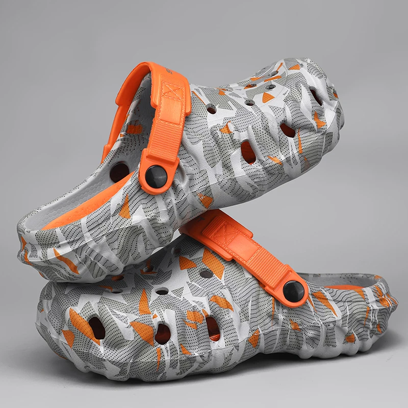 2026 Men Camouflage Flat Clogs Non Slip Casual Sandals Garden Pool Beach Indoor Home Light Comfort Walking Footwear