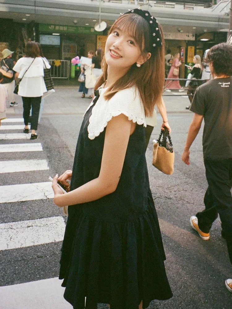 Otoño nueva llegada de punto bordado floral Svel Collar contraste color Dr Ele Bla Dr para mujeres