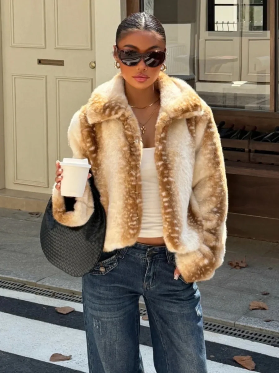 Laur 2026 New Women Lapel Collar Cropped Faux Fur Jacket Open Front Long Sleeve Deer Spot Print Fluffy Winter Street Coat
