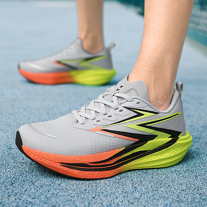 

Professional running shoes for men breathable carbon plate, racing style suitable for student training and sports activities