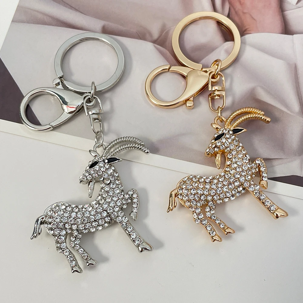 Goat Key Chain Rhinestone Crystal Key Ring Women\'s Bag Pendant Souvenir Gift for Family Friends