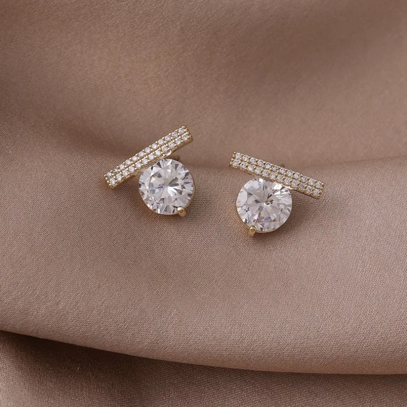 Mini Zircon Stud Earrings 925 Silver Post Simple Line Design Micro Pave Premium Quality Elegant Daily Wear for Women Girls Party