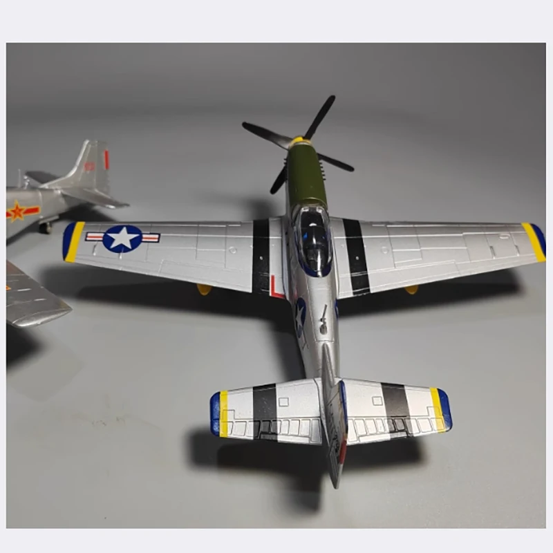 Diecast 1:48 Scale P51 P-51 Mustang fighter Alloy Finished Aircraft Simulation Model Toy Souvenir Gifts For Adult Boy