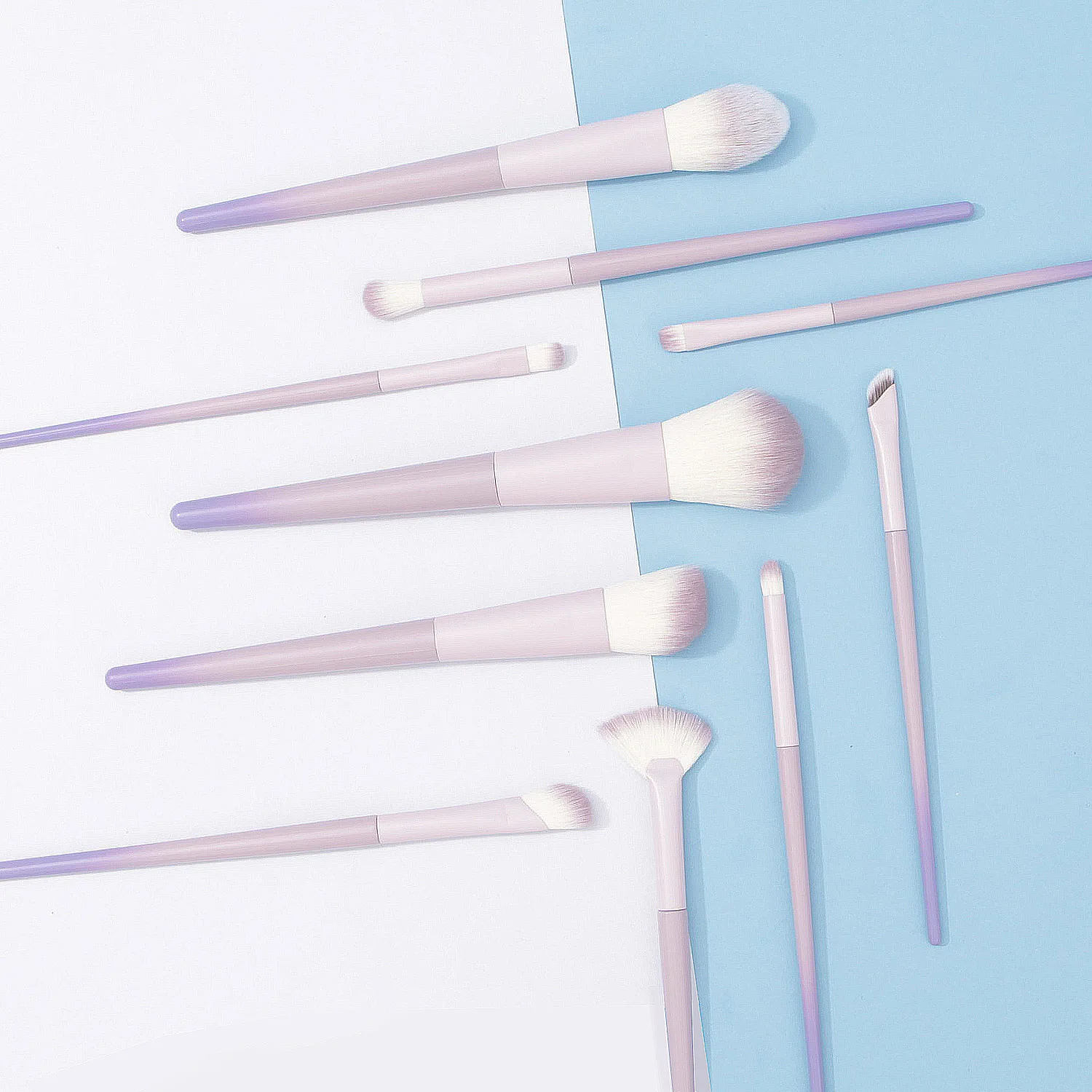 Ensemble de pinceaux de maquillage doux, 10 pièces, violet dégradé pour débutants, manche tout en bois, poils en Nylon, fard à paupières, Blush