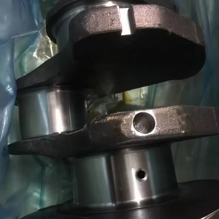 

New FCEC Factory Direct Sale QSX15 ISX15 Engine Replacement Crankshaft 4925762 for Dongfeng