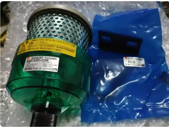 

New Genuine Japanese SMC Exhaust Cleaner Central Muffler AMC320-03B