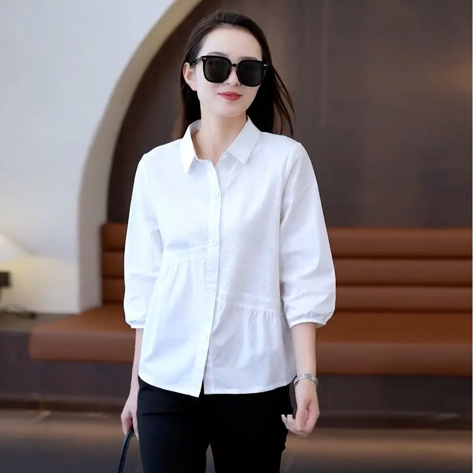 

Spring and Autumn Spliced Shirt for Women Middle-aged Fashionable and Versatile Loose Slimming Eight-Part Sleeve Shirt