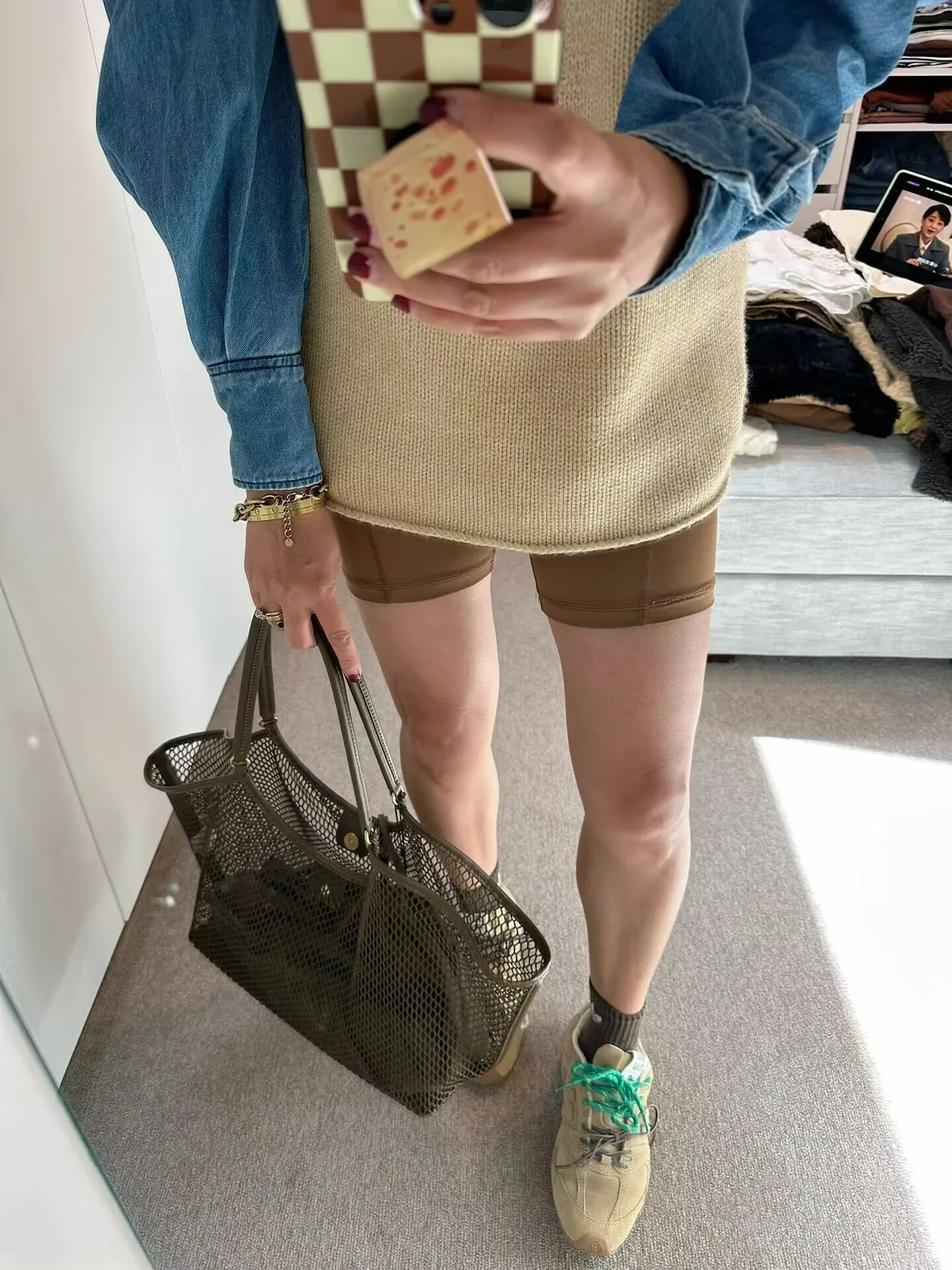 NEW PU Leather Wing Tote Bag Roomy Cluth Bag Large Capacity Buckle Woman Luxury Designer Travel Luggage Bag Shopper Handbag image 4