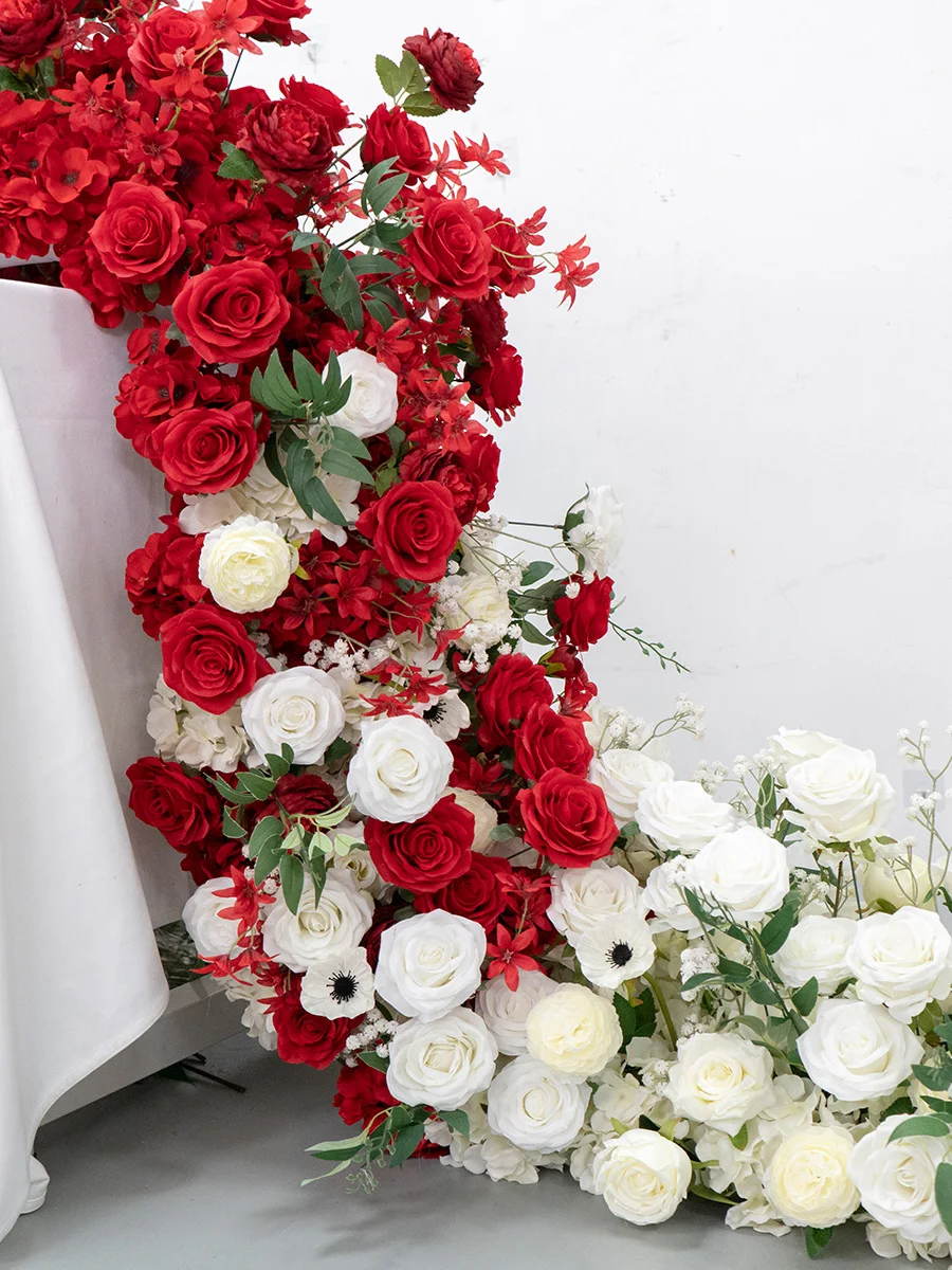 Simulation flower arrangement Long table flower decoration Internet celebrity hotel  desktop arrangement Finish