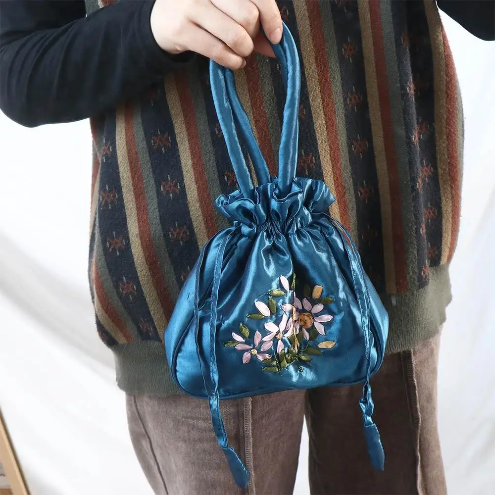 Saco de cordão Hanfu seda cetim, saco mamã estilo étnico, bolsa de flores bordadas, bolsa de armazenamento coreana, carteira diária