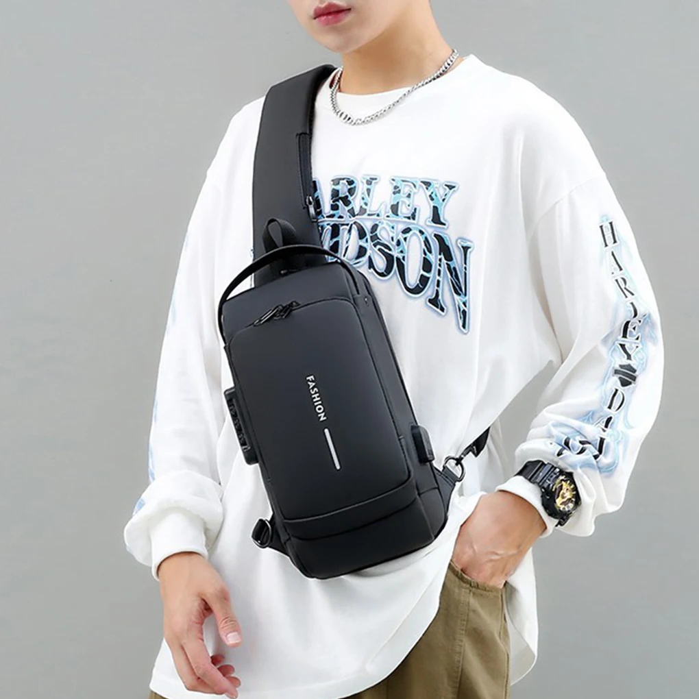 Men’s USB Shoulder Bag Man Crossbody Cross body Travel Sling Chest Bags Pack For Male Multifunction Anti-theft Bag