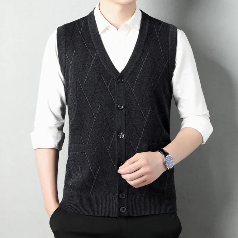 2024 New Men's Classic Business Knitted Cardigan Vest Pullover Men's V-neck Sleeveless Tank Tops