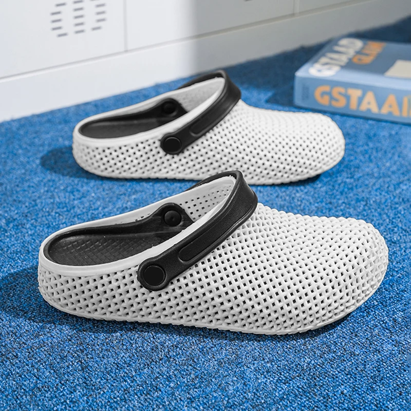 Summer Men's Clogs Hollow Out Beach Shoes For Men Comfortable Breathable Platform Sandals Man Outdoor Casual Designer Slippers