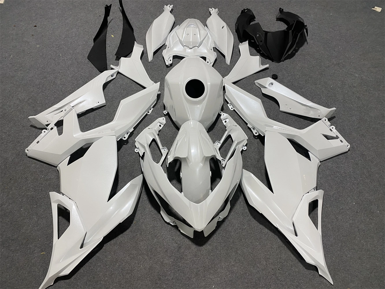 Motorcycle fairing Kit fits ZX400 18 19 2021 22 23 24 Year Ninja 400 2018 2019 2020 2021 2022 2023 2024 Fairing Pearl White