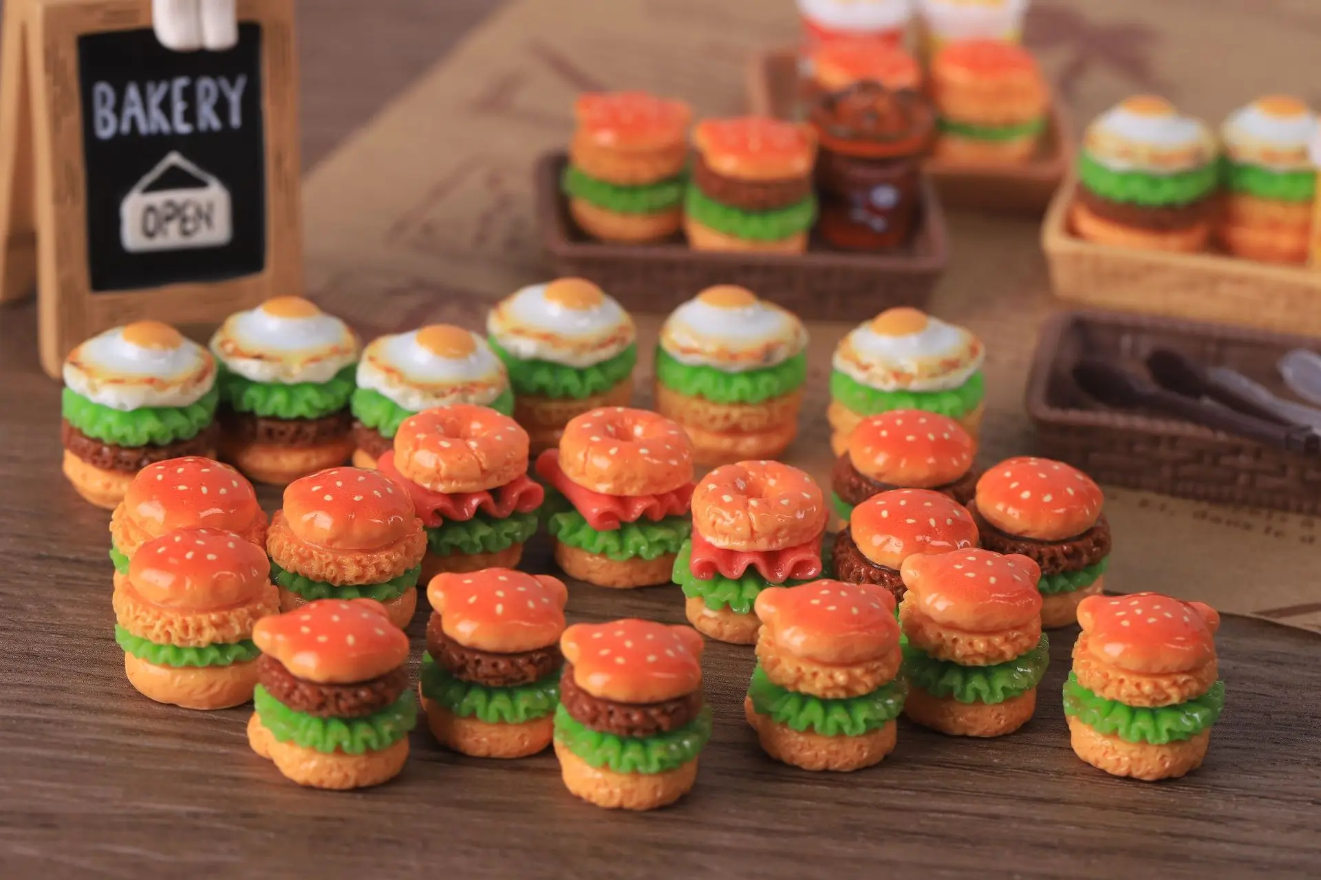 100pcs Simulation Miniature Food Egg Beef Burger Kawaii 3D Resin Cabochon DIY for Keychain Earrings Dollhouse Accessories