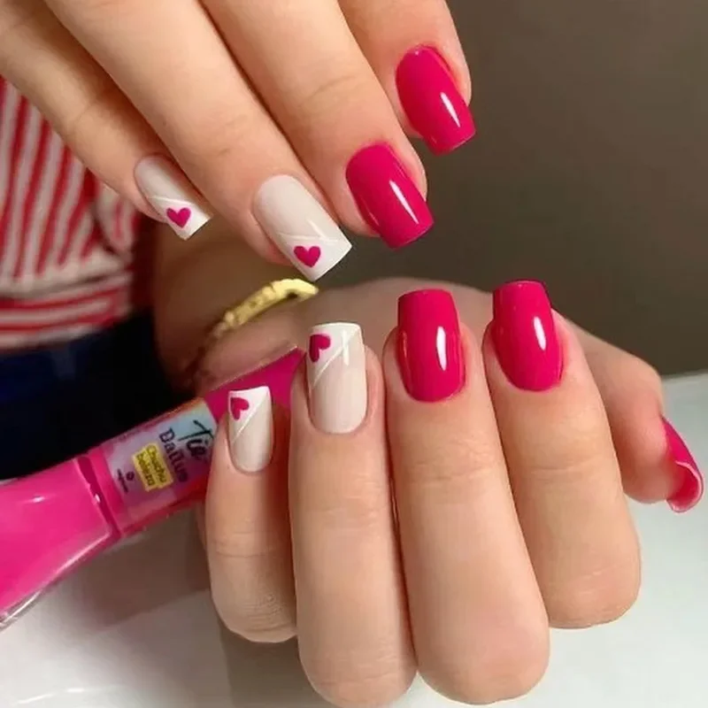 24 ps/set corto rosa diseño suave usando uñas postizas brillo perla uñas postizas arte extraíble dulce lindo cubierta completa prensa en las uñas