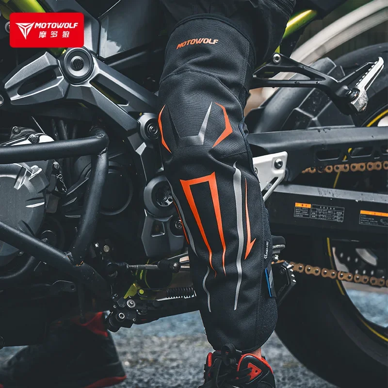 

Ventilated Protective Knee Pads For Outdoor Motorcycle Riding At Night Reflective Anti Fall Knee Pads With Built-in CE Protector