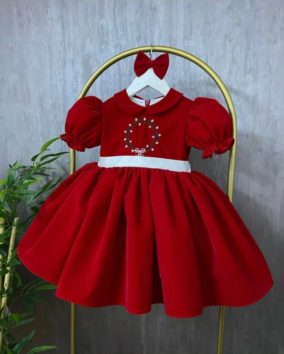 0-12Y Baby Girl Autumn Red Velvet Garland Embroidery Vintage Princess Dress for Birthday Photography Holiday Eid Christmas C206