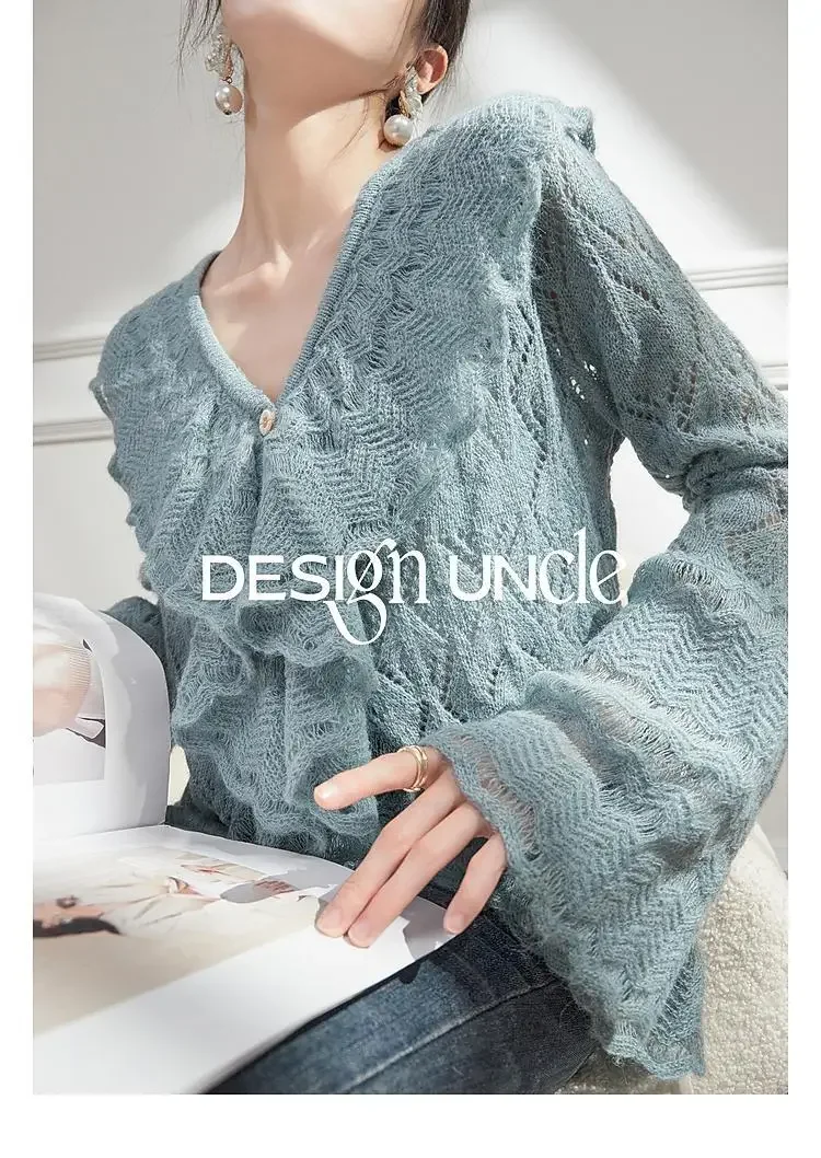 

Уникальный и шикарный, выглядит отлично с красивым верхом. Свитер с рюшами. Холодно ощущение. Супер приятный. Синий цвет.