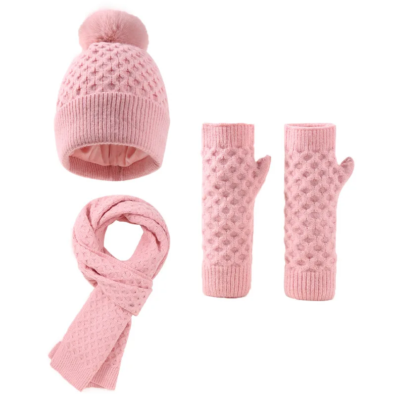 Korean Style Checked Winter Hat Scarf Gloves 3PC Christmas Gift for Couples Warm and Thick Big Brim Wool Hat in  Winter
