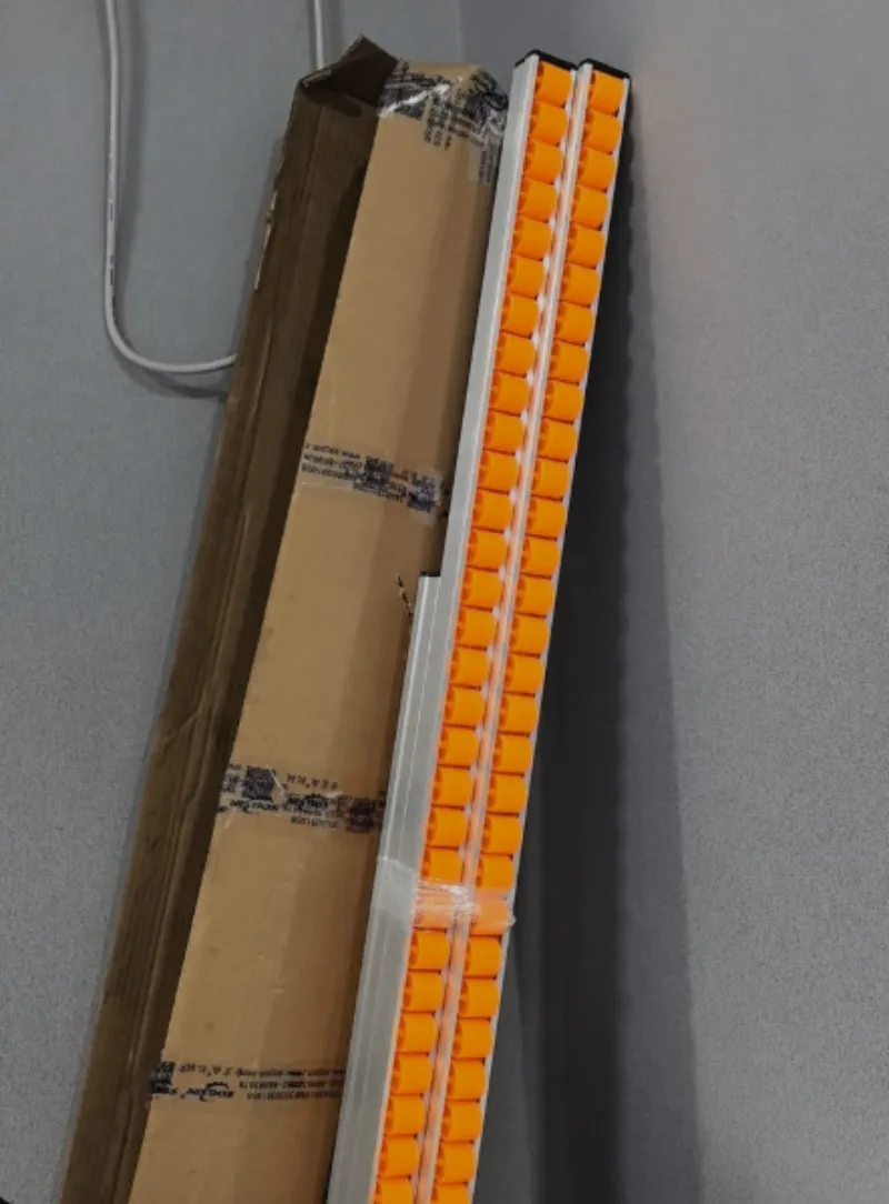 

Aluminum alloy fluent strip slide rail roller track push table saw edge banding machine woodworking machinery accessories