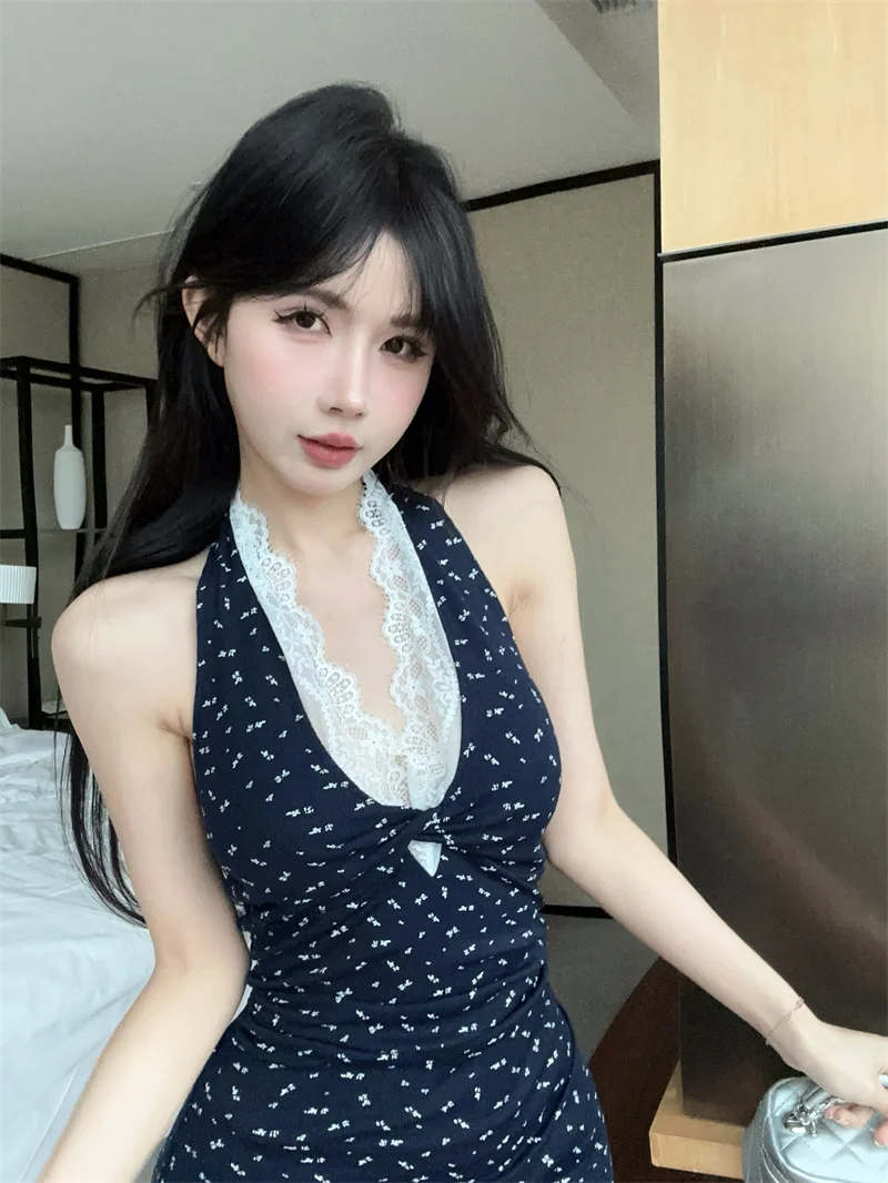 

Summer Floral Lace Halter Dress Women's Pure Desire Sexy V-neck Wrap around Skirt Hanging Neck Tube Top Dress Korean Style Sl...
