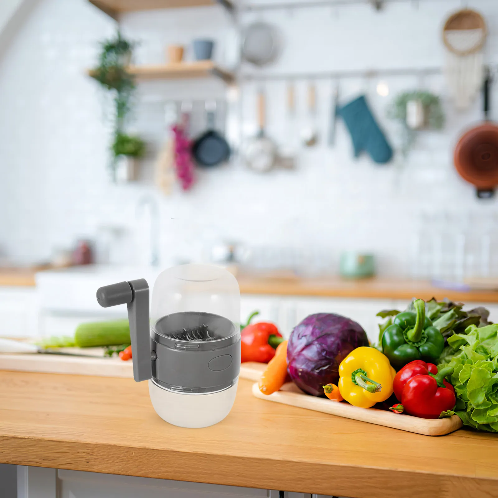 Manual Nut Grinder Hand Crank Kitchen Food Chopper Garlic Mincer Nut Chopper Multi-Use Dried Fruit Crusher Pet Food Processor