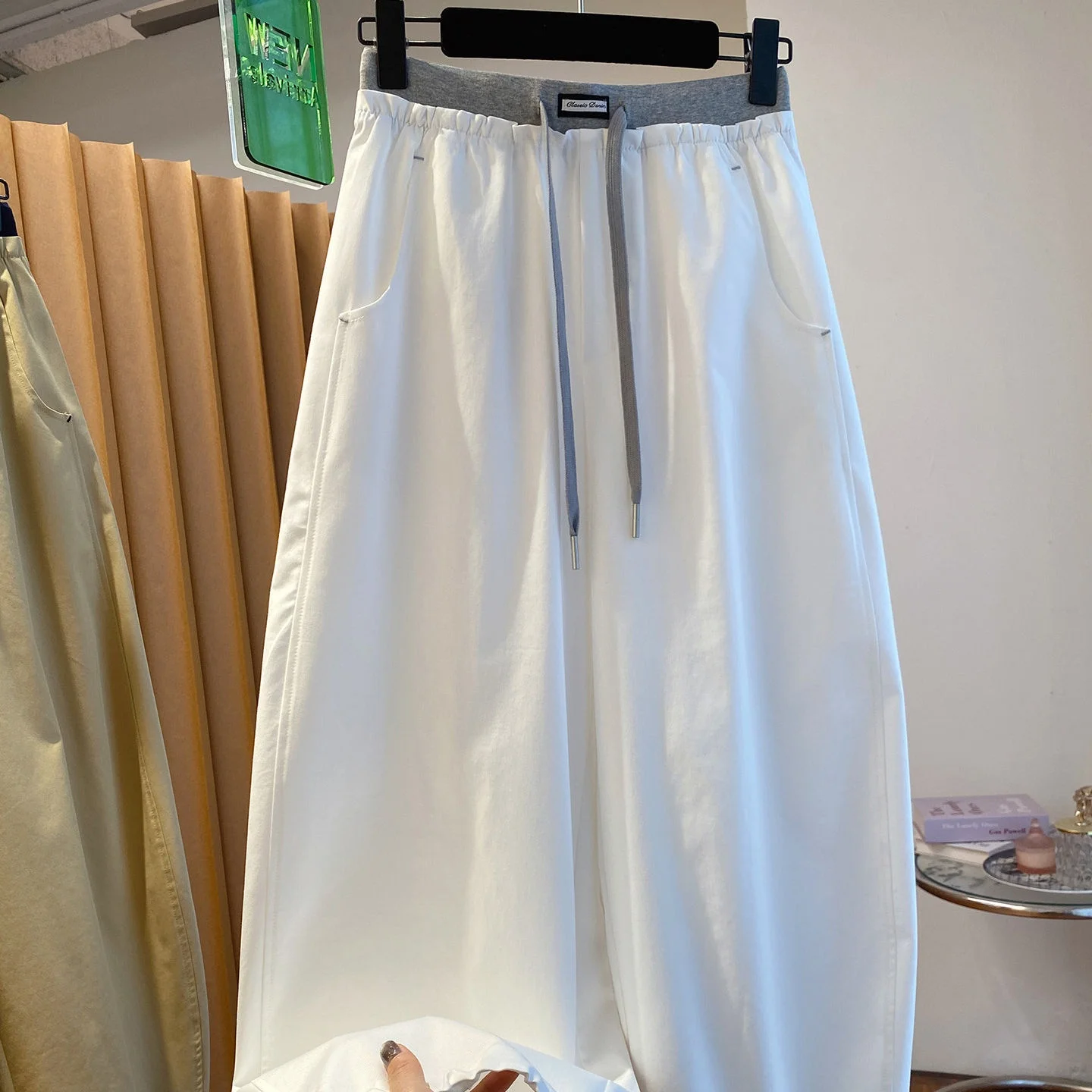 Summer Large Size 300 Pounds High Waist Straight Leg Casual Pants Men's 2026 Banana Pants Cuffed Trousers Vintage White