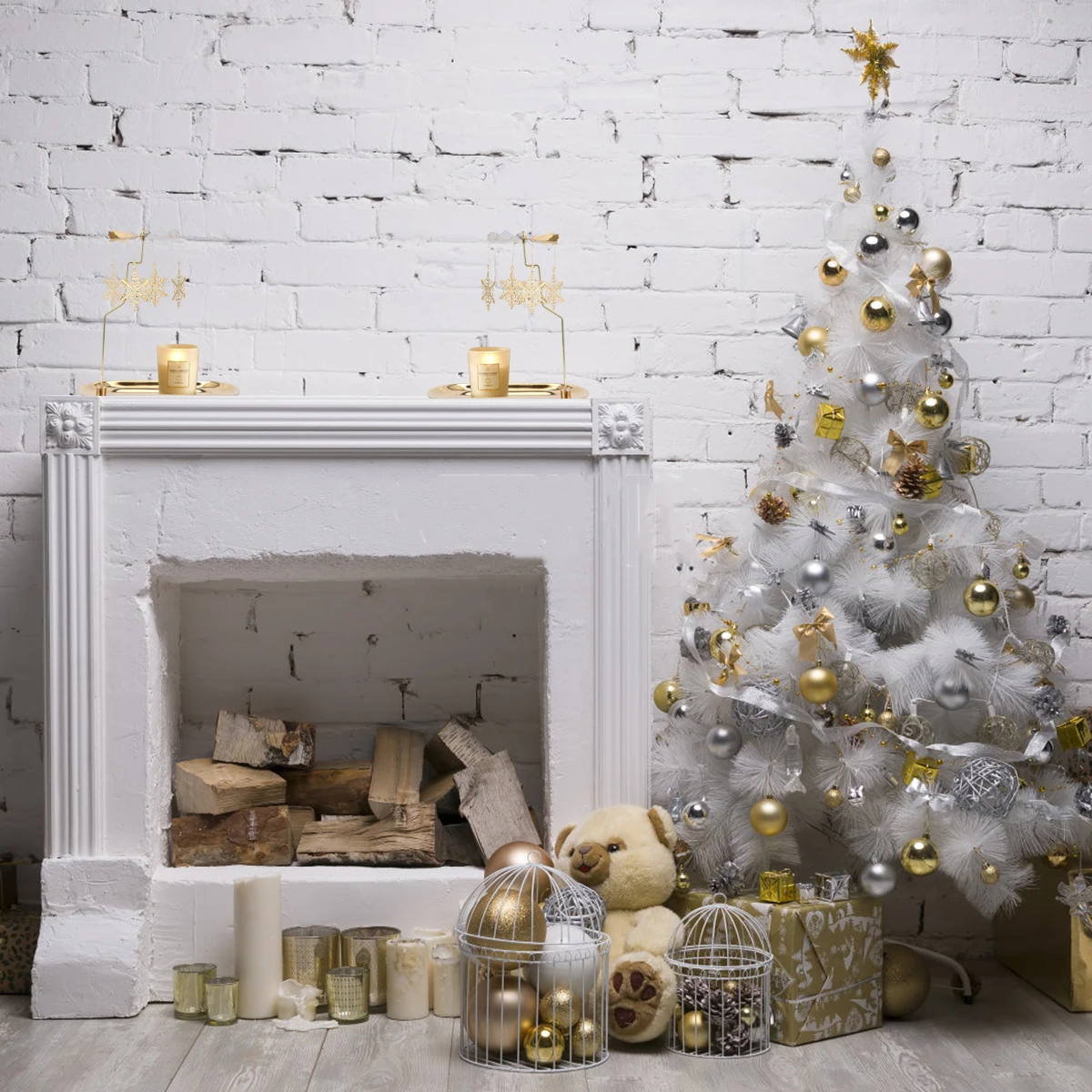 

1Set Snowflake Rotating Holder Metal Decorative Rotating Candlestick Christmas Home Decoration Warm Atmosphere Windmill