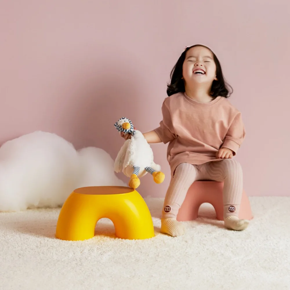 Tabouret Antidérapant pour Enfant, Chaise Géométrique, Siège en Plastique, Salon, Nouvelle Collection