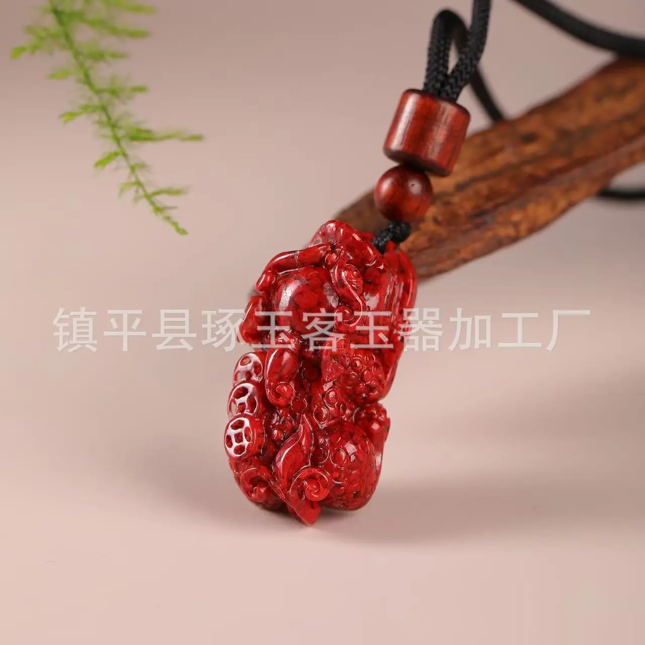 

Ожерелье с пинг-пряжкой Будды Гуаньинь Тиньчжу и киновари с кристаллами и песком