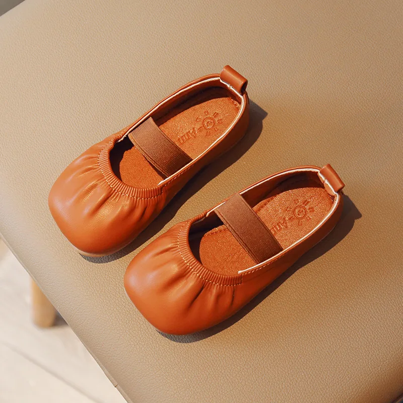 Girls Shoe 2023Summer New Girls Fashion Leather Shoe Super Soft Top Soft Sole Kids Shoe Allmatch Princess Shoesтуфли для девочки