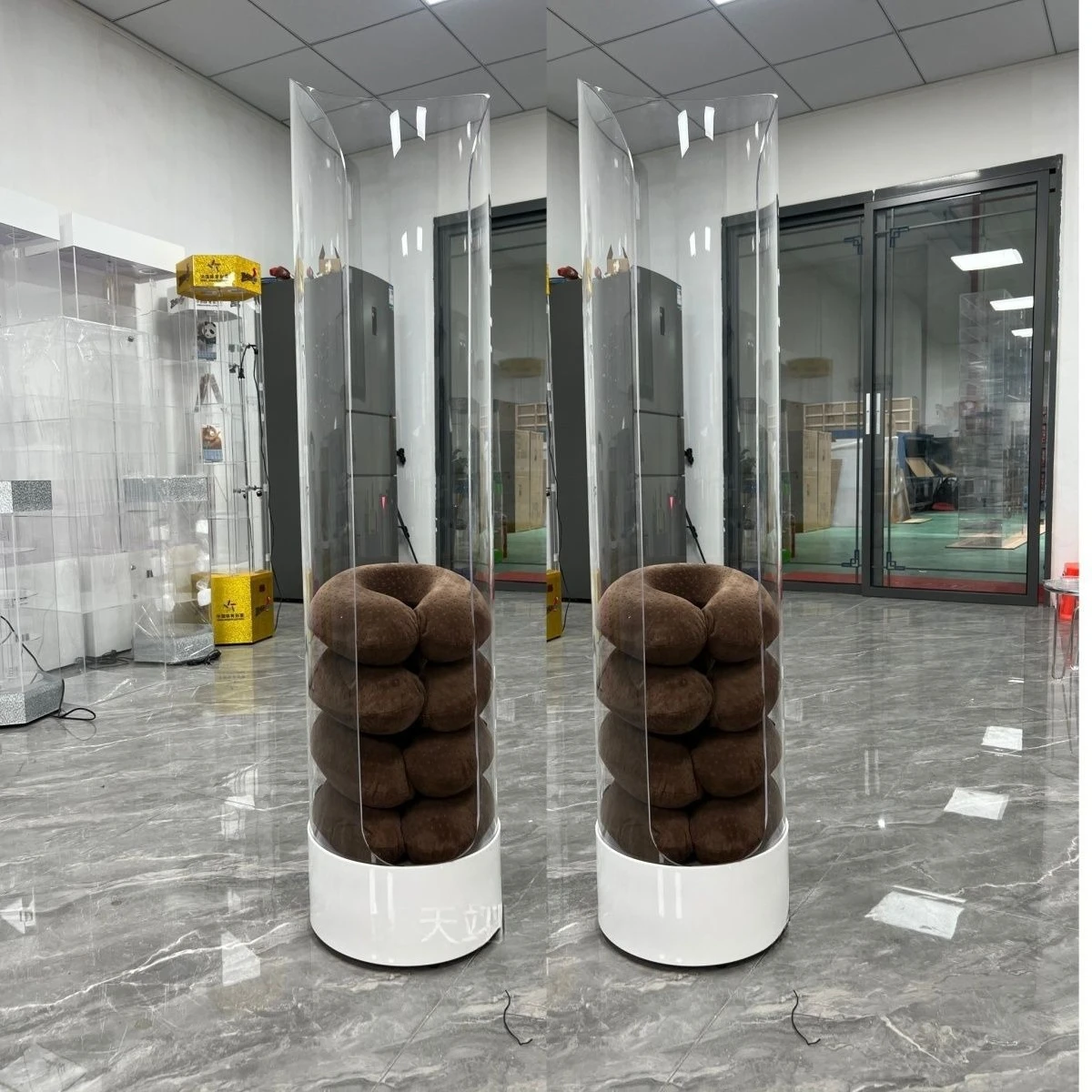 Neck pillow rack acrylic aircraft headrest display rack plexiglass shelf bucket