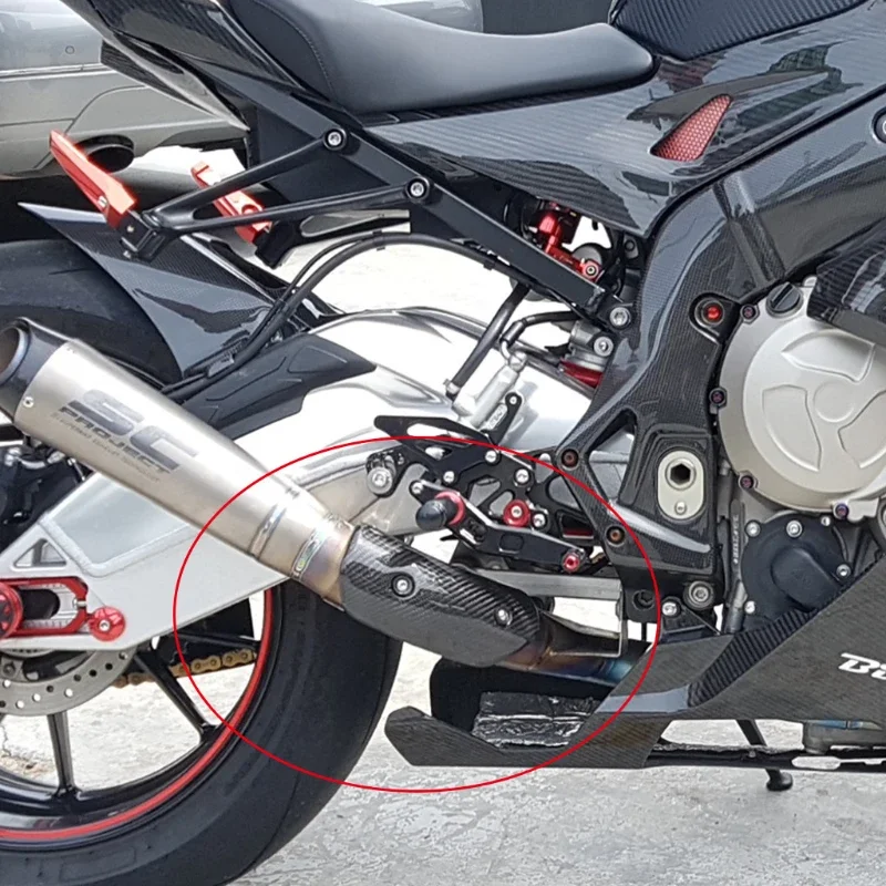 Adatto per Yamaha Kawasaki Honda Tuning Parts sezione anteriore isolamento del tubo di scarico in fibra di carbonio, accessori per moto