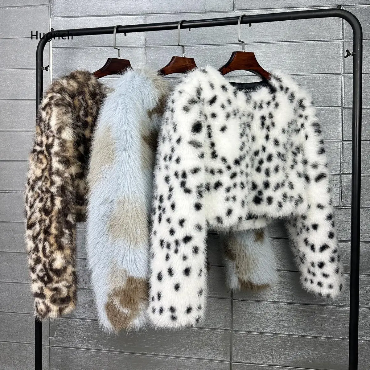 European Style Women Cropped Faux Toka Fur Coat Faux Golden Fox Fur Fluffy Short Outerwear For Daily Street Wear And Party Acti