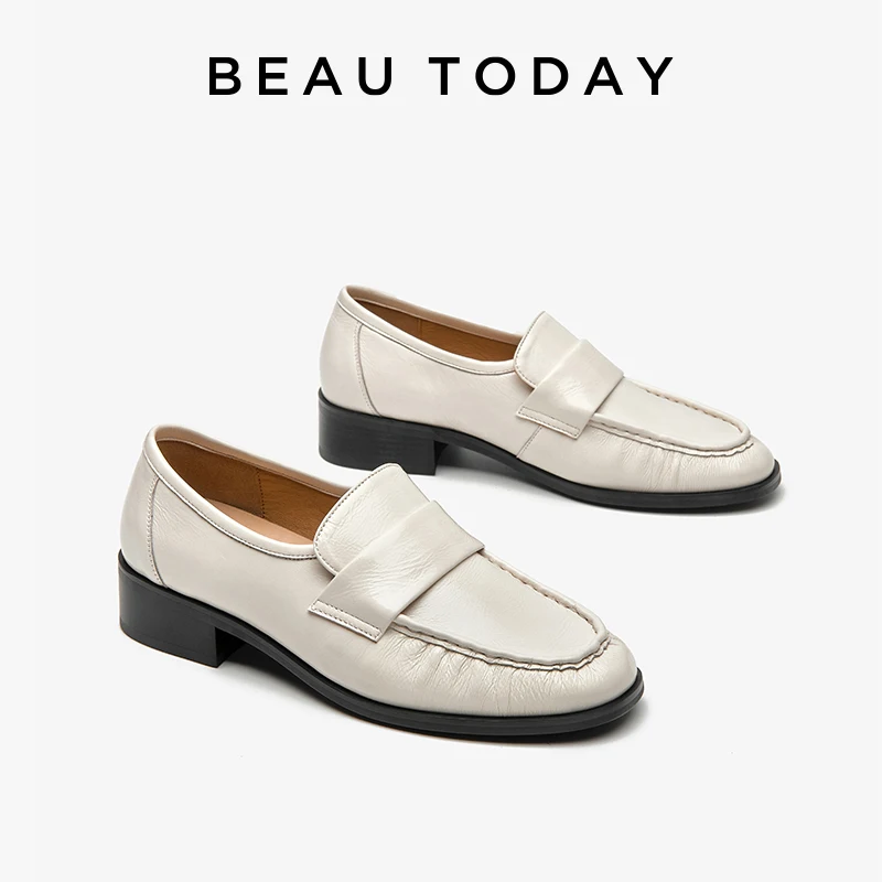 

BEAUTODAY Penny Loafers Women Patent Leather Round Toe Pleated Design Slip-on Flats Vintage Ladies Casual Shoes Handmade 26404