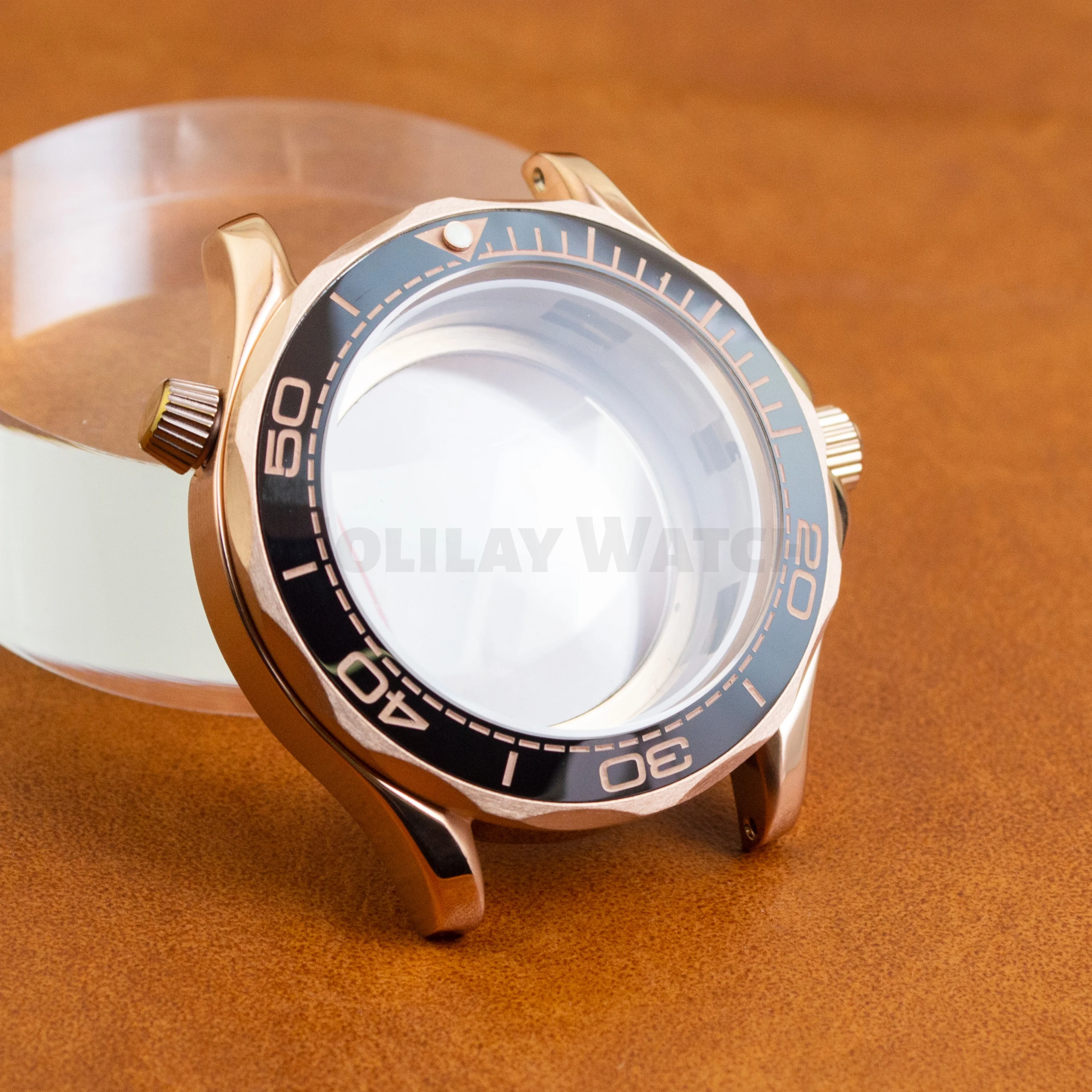 

Rose Case Seamaster 300 Case NH35 Watchcase 316L Stainless Steel 10bar Waterproof fit NH35 NH36 Movement NH35 41mm Watch Case