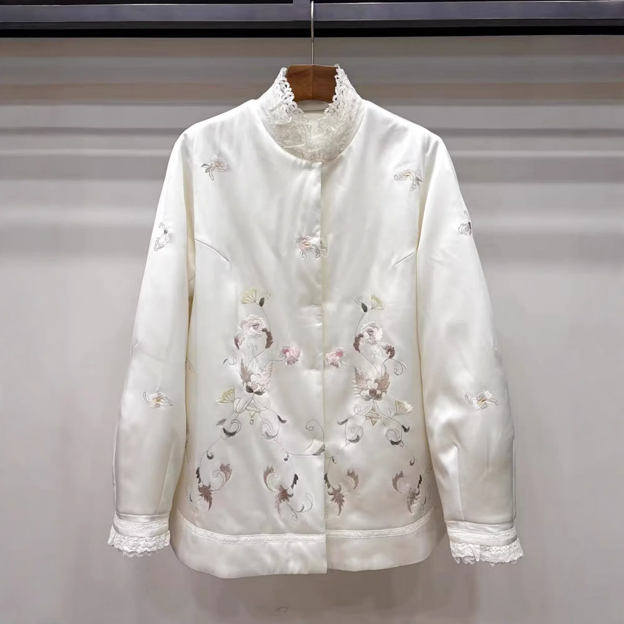 

High Quality Winter Jackets Grey Fashion Women's Silk Thick Coats Pink Elegant Beige Embroidered Jacket