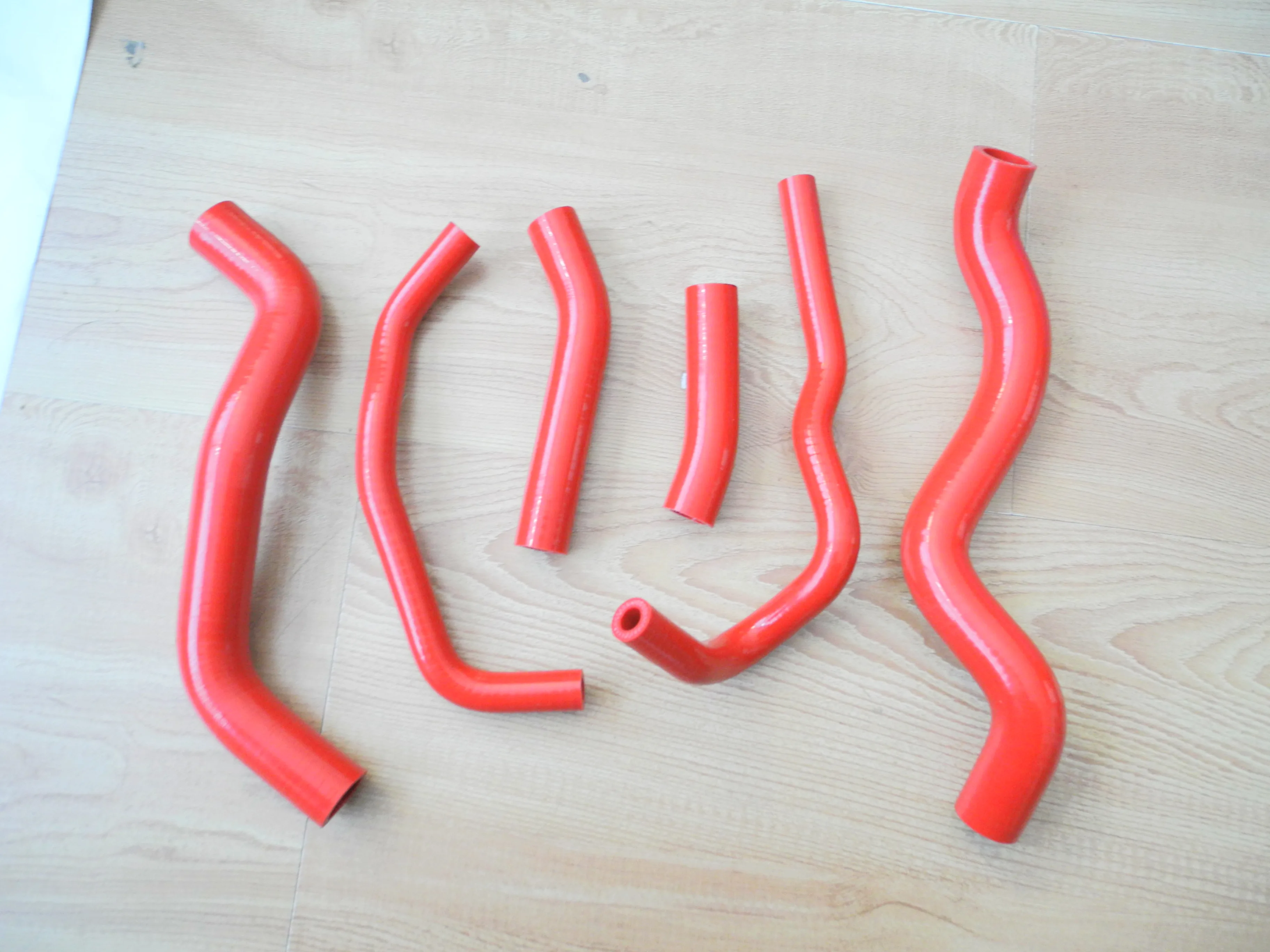 

For Honda CB1300 SF Super Four A-CLASS HI-PERF 2003-2009 CB 1300 Silicone Radiator Hose Pipe Tube Kit 2003 2004 2005 2006 2007