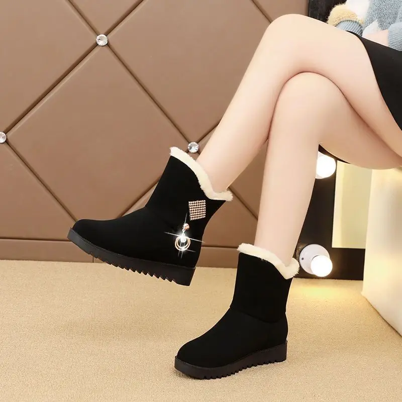 Chunky Rhinestone Round Toe Snow Boots for Women Winter Chic and Elegant Woman Shoes High Quality on Promotion Fashion Booties