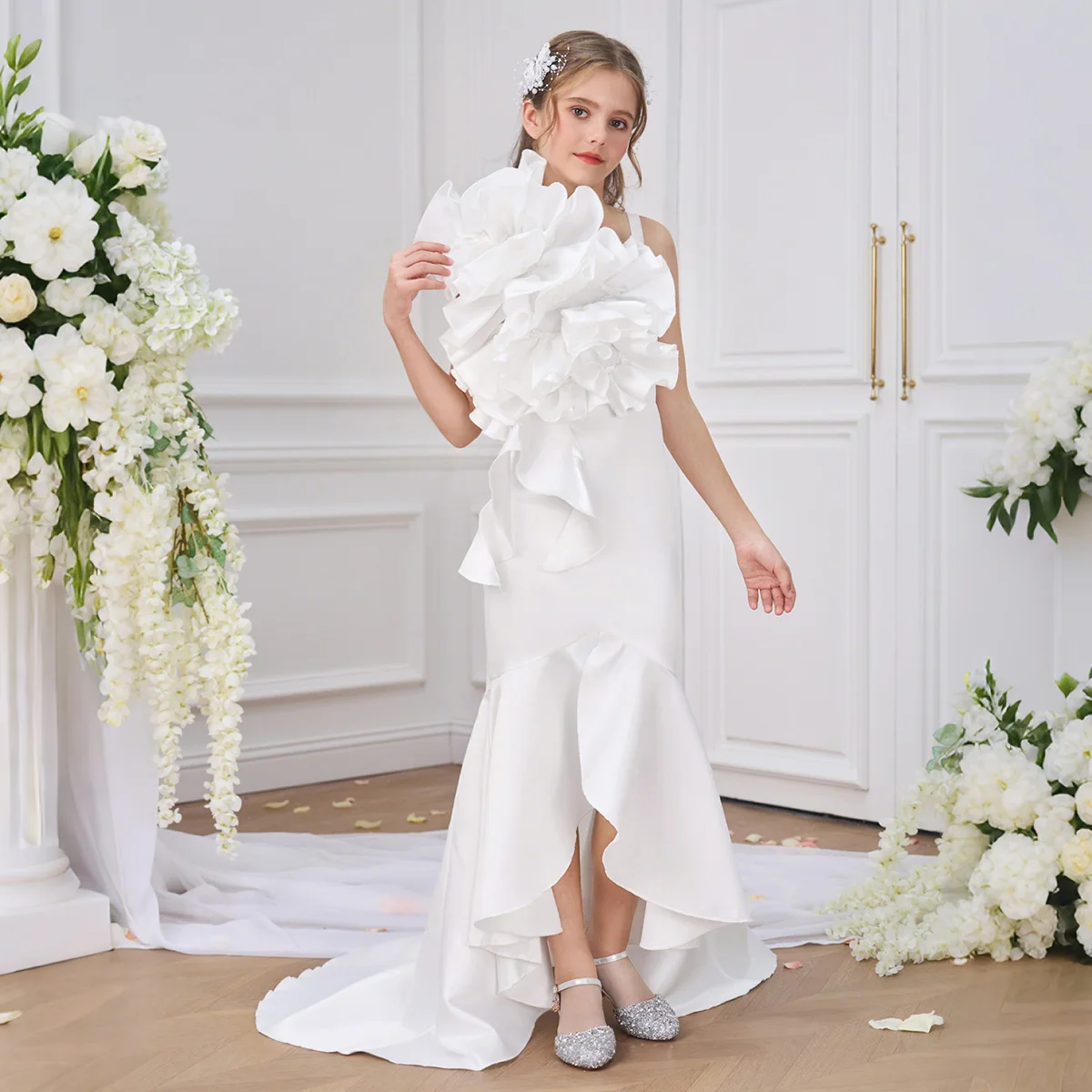 

White elegant dress with large flower design and elegant fishtail skirt suitable for special holidays birthday parties