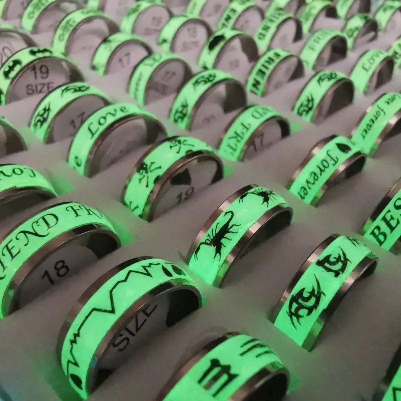 10pcs Fashion Stainless Steel Luminous Rings for Women and Men Mix Style Skull LOVE Letter Glow In The Dark Jewelry Wholesale