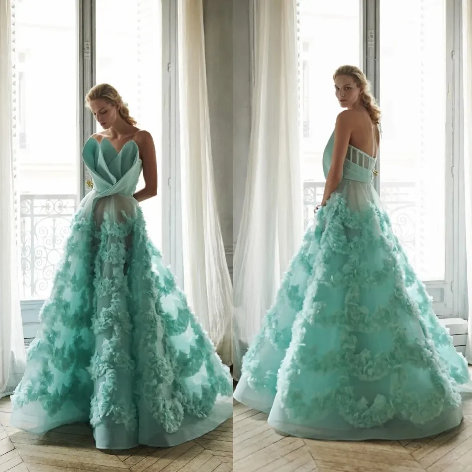 A Line Prom Dresses Unique Design Strapless 3D Flower Appliques Evening Dress Party Red Carpet Formal Wear