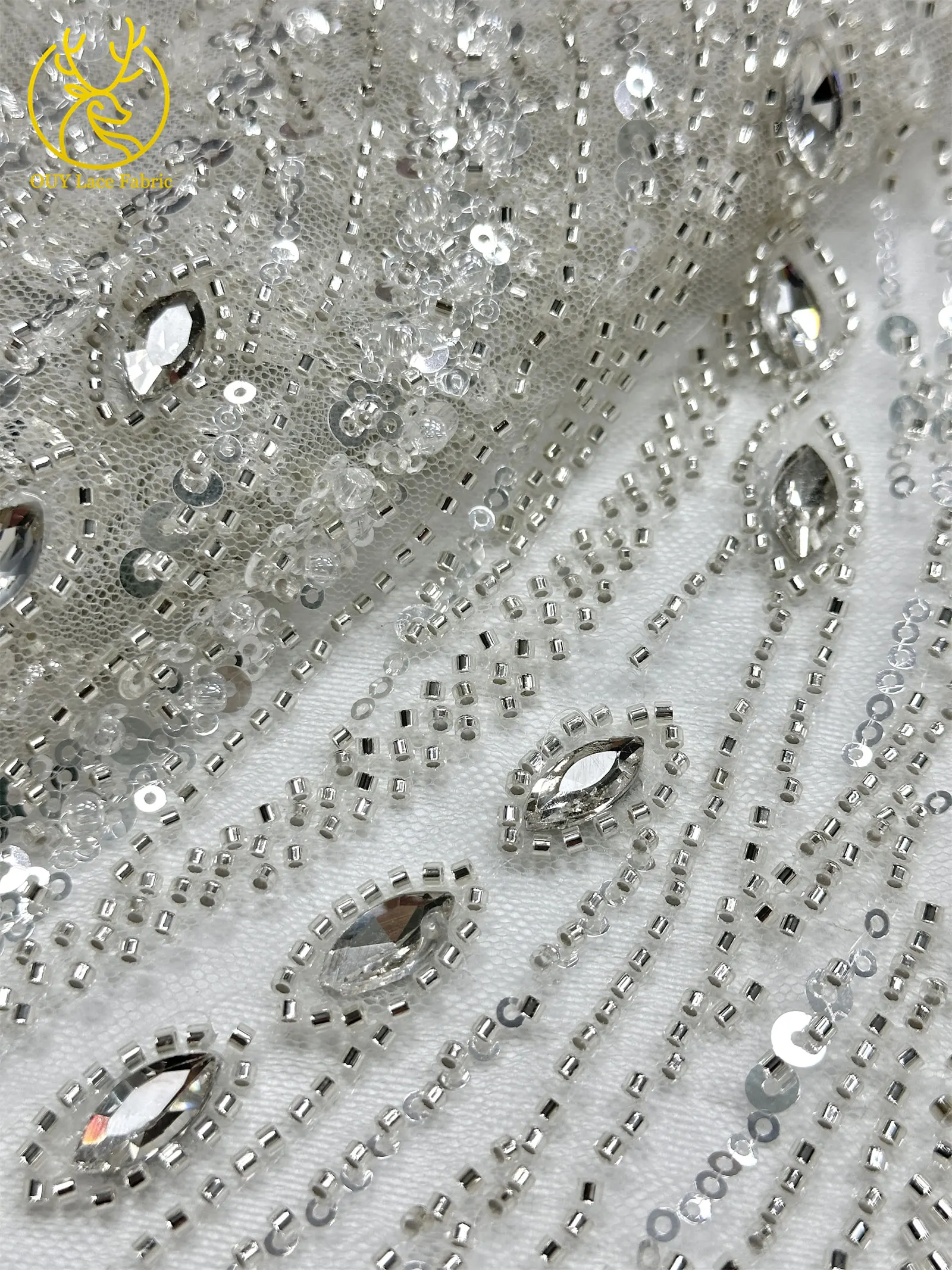 Marineblauer, hochwertiger, luxuriöser, österreichischer Diamant-Perlen-Spitzenstoff im neuen Stil 2026, afrikanischer Pailletten-Spitzenstoff für Brautkleider und Hochzeitsfeiern. – Detail 15