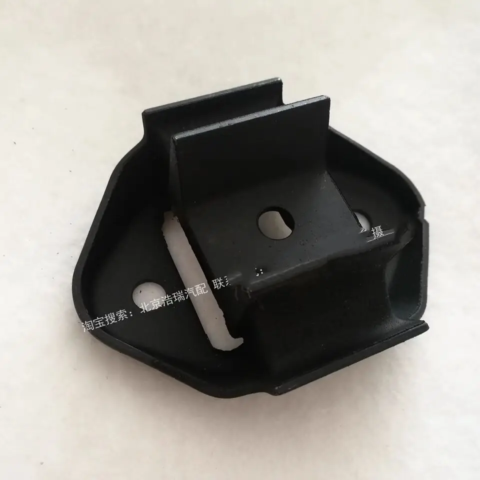 

Auto parts High quality Rear Foot Pad Gearbox Foot Glue Gearbox Motor Foot Glue Fixed Rubber Pad 11710-76J00 For Jimny Engine